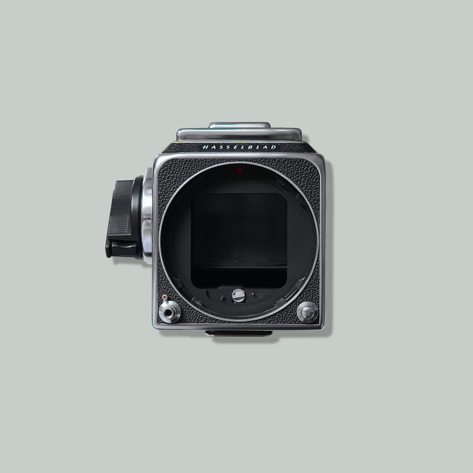 Buy Hasselblad 500 C/M now at Analogue Amsterdam