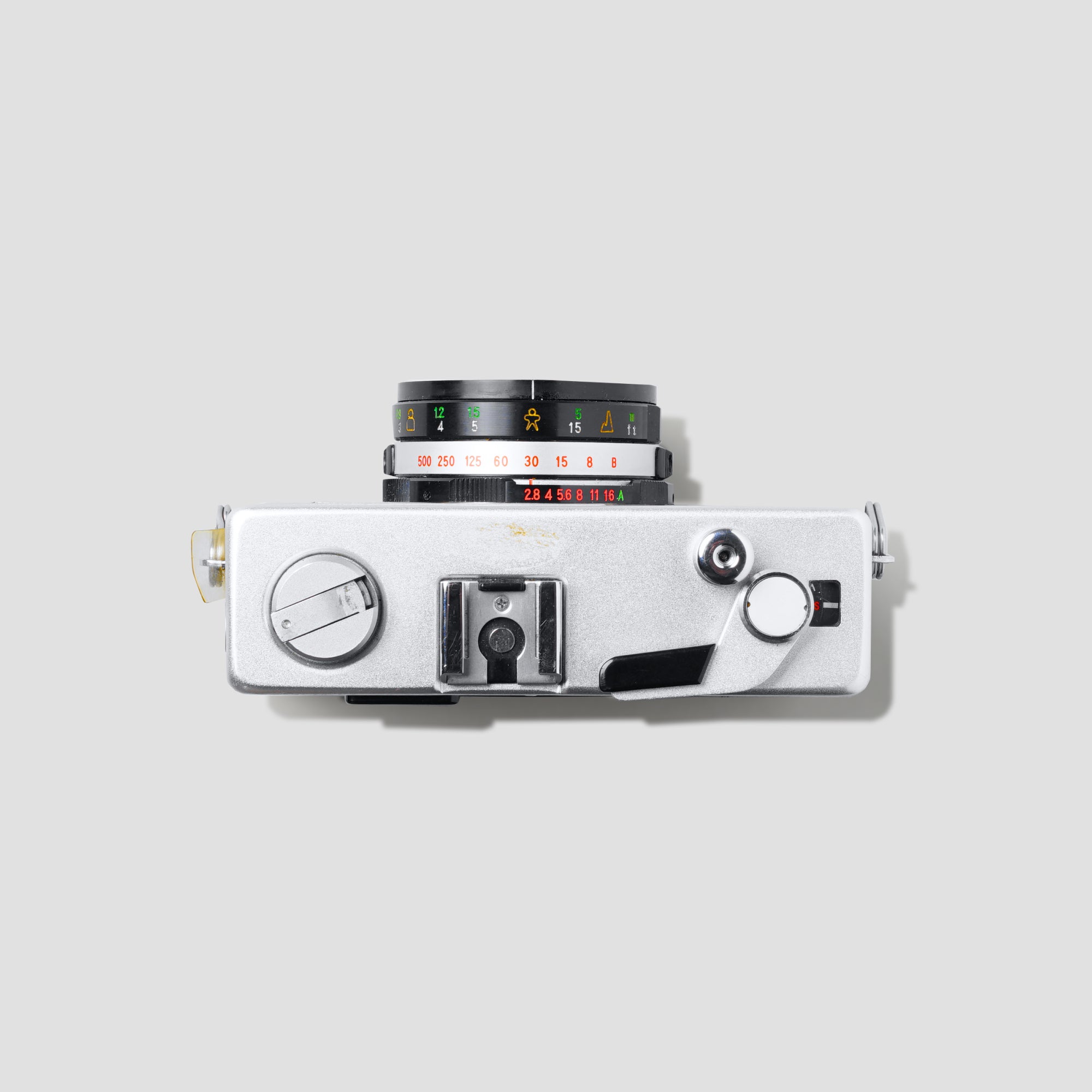 Buy Ricoh 35 ZF now at Analogue Amsterdam