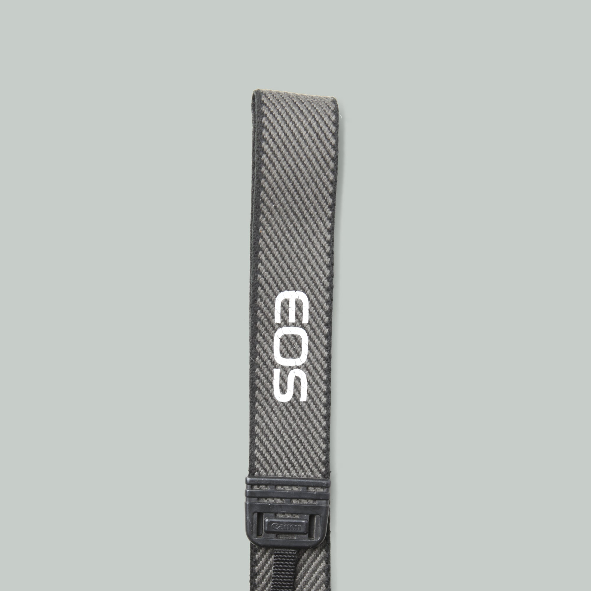 Buy Canon EOS strap now at Analogue Amsterdam