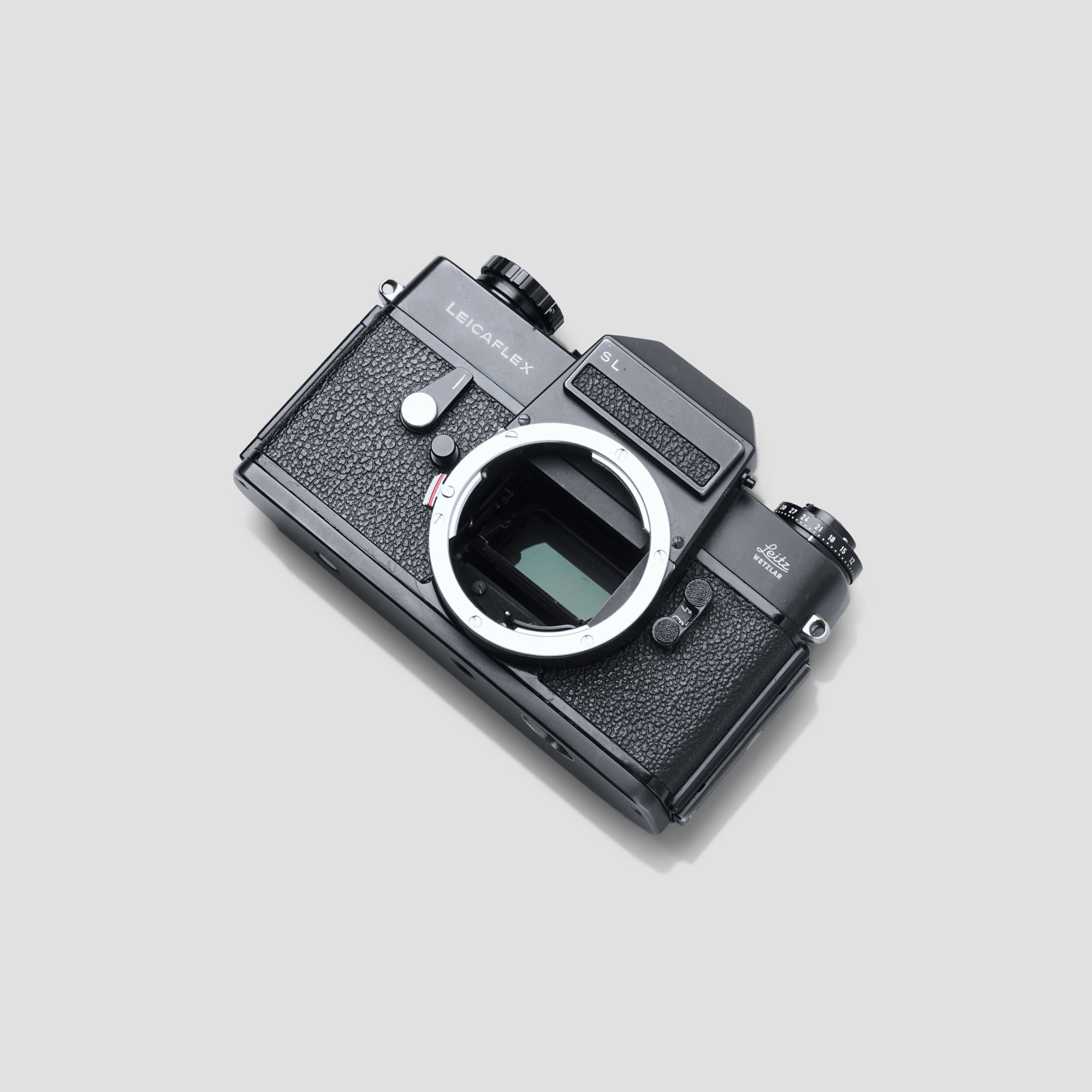 Buy Leicaflex SL now at Analogue Amsterdam